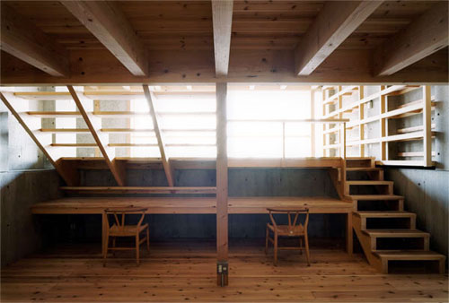 BARN-5  2001N Ɍ{s pZ